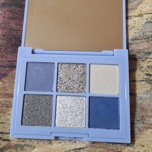 ❄️ Essence – Ice, Ice Baby Eyeshadow Palette